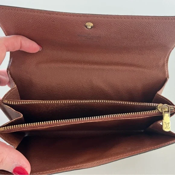 Louis Vuitton Monogram Sarah Wallet with Crossbody WOC Chain & Insert Included - Picture 9 of 16